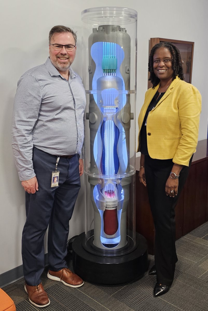 We were honored to host Lisa Marshall, president of the ANS and professor at NCSU, at our Corvallis office. During her visit, we shared insights about our groundbreaking nuclear innovations and discussed exciting opportunities for workforce collaboration with NCSU.