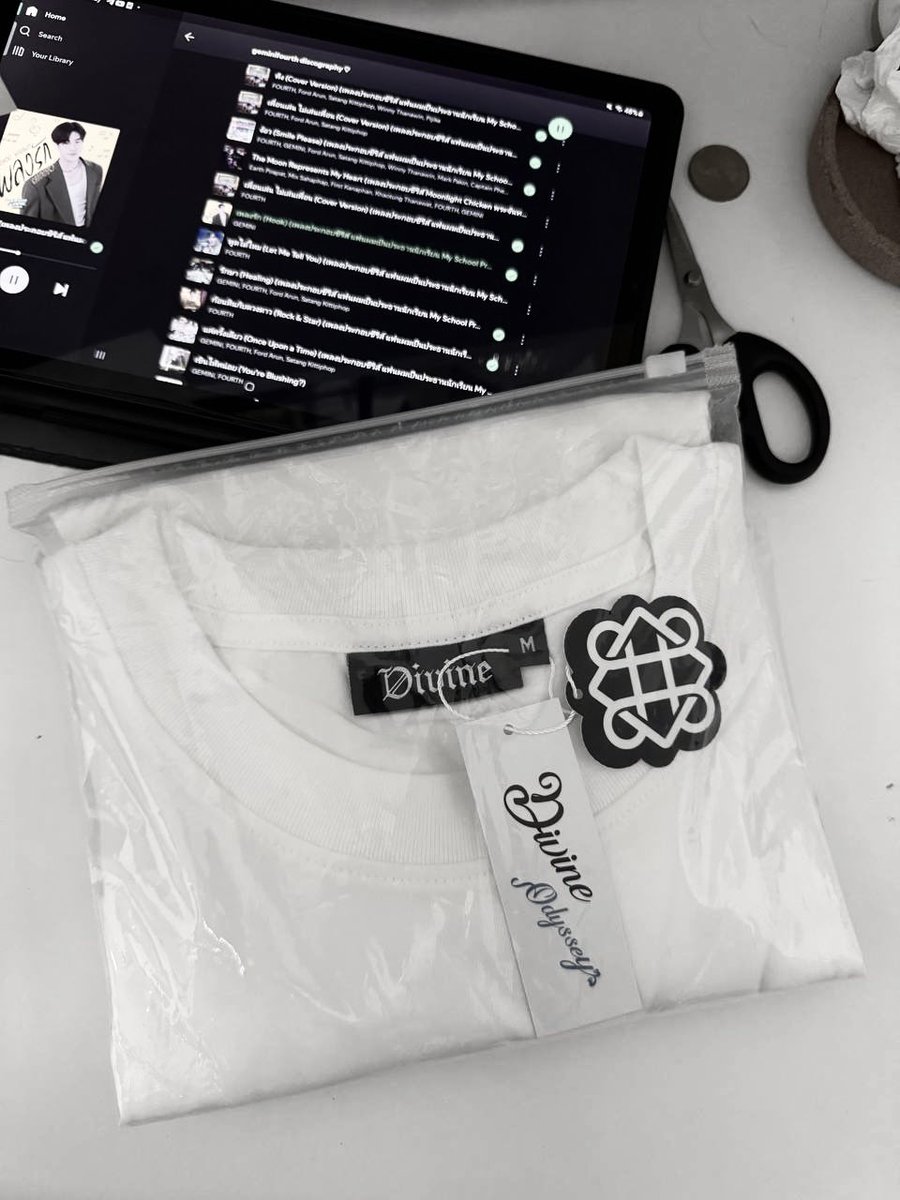 gemiieyy's tweet photo. look what's coming home today .ᐟ.ᐟ so excited to wear this collection giggles >ᴗ< (kinda regret not getting drop 2 too....)
#OdysseyCollection
#DivineOfficial @DIVINEByGemini
#Gemini_NT #เจมีไนน์ @gemini_ti https://t.co/00aF5iA6za