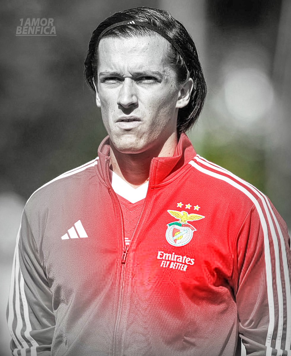 🚨OFICIAL: Carreras deixa o Benfica para o Real Madrid ! 

Obrigado por tudo ❤️🦅