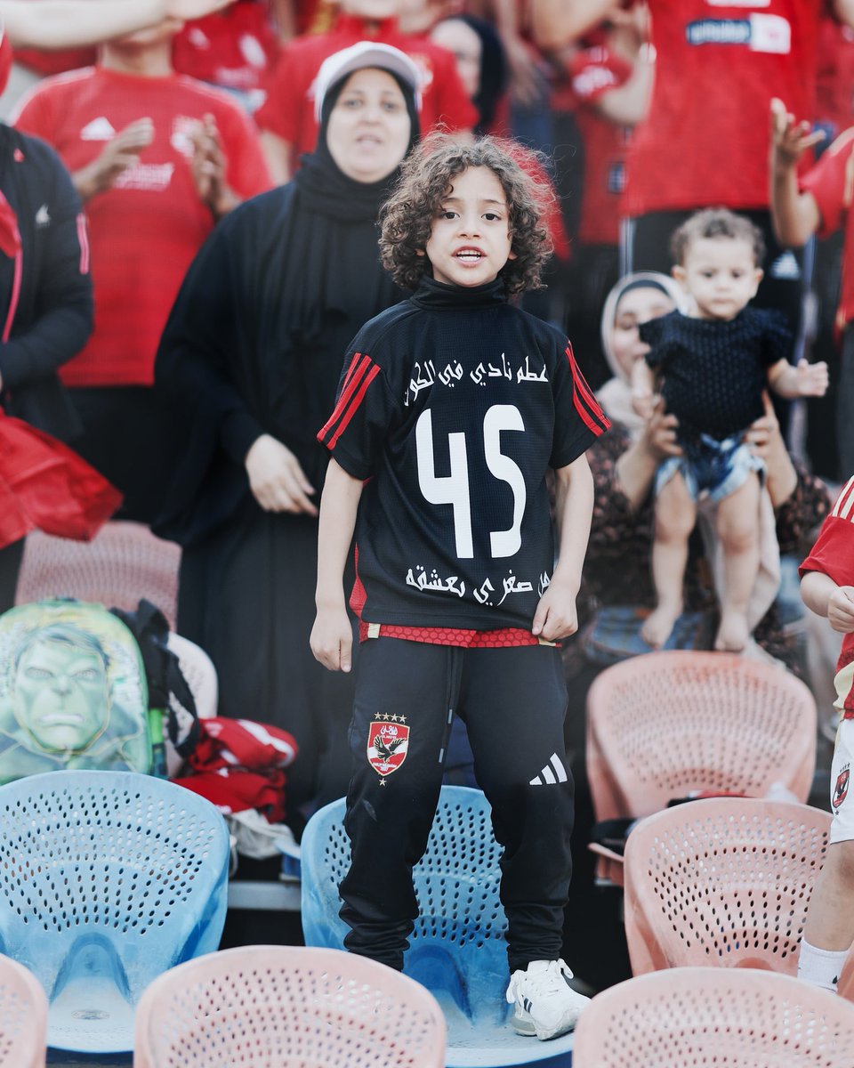 AlAhly's tweet photo. ❤️🦅 https://t.co/KThhZHrwYb