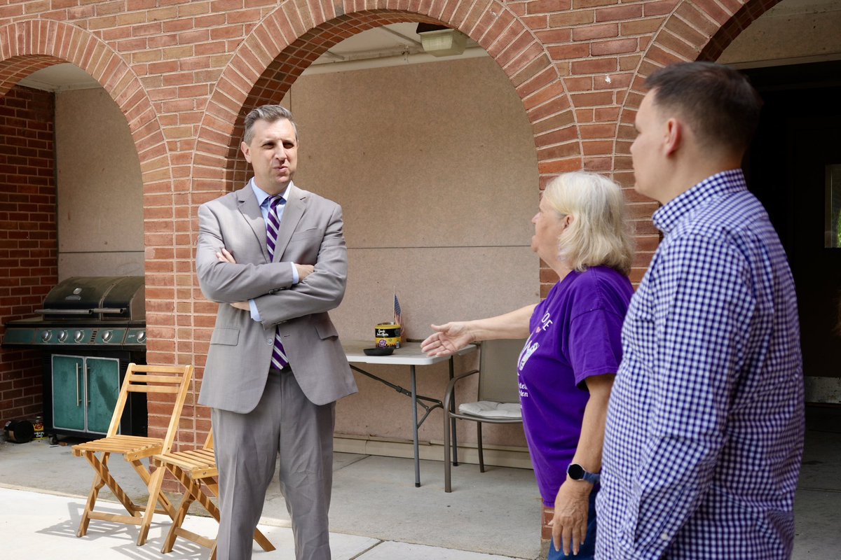 Congressman Seth Magaziner tweet media