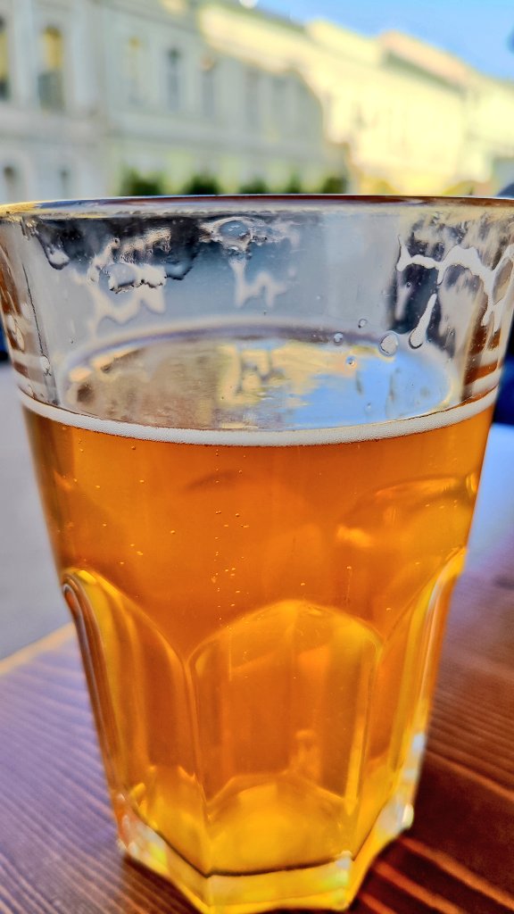 Среда, почему бы и да