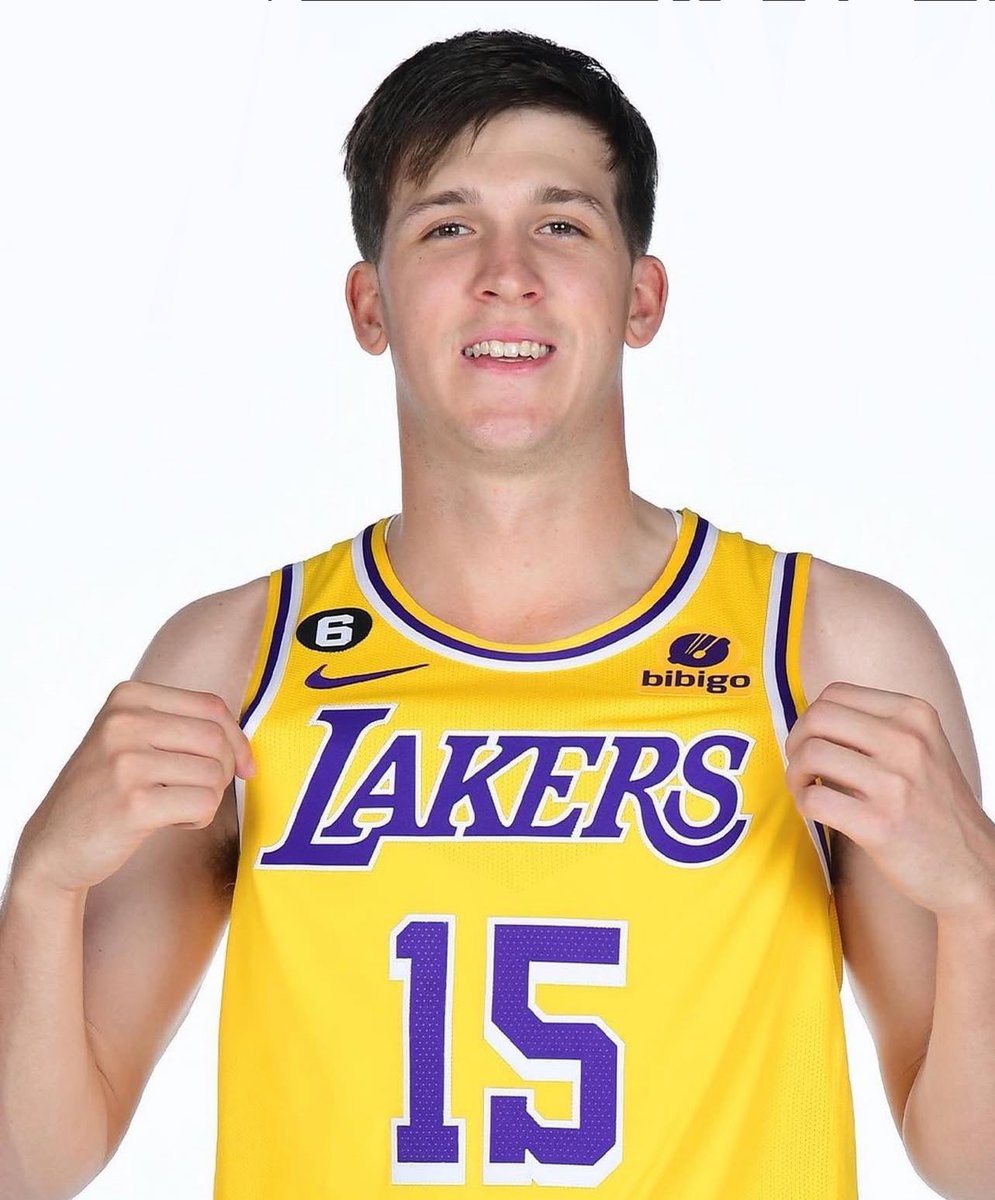 LakeShowYo tweet media