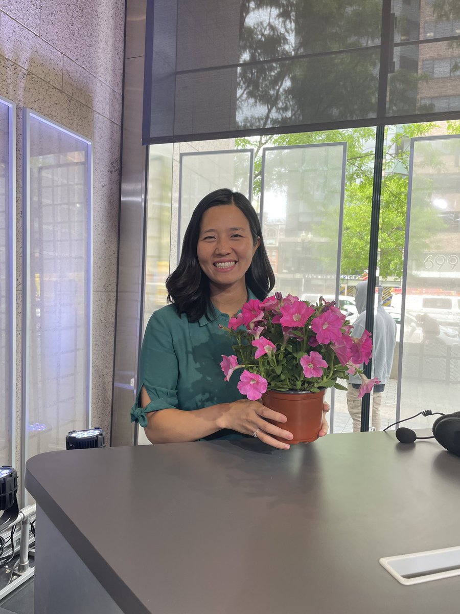 .<a href="/MayorWu/">Mayor Michelle Wu 吳弭</a> is here! 

Tune in 89.7fm or YouTube.com/GBHNews

🌺