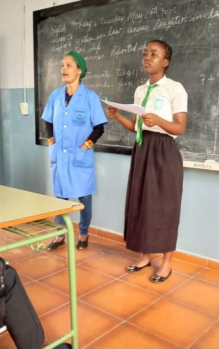 Brigada Educativa Cubana en Guinea Ecuatorial tweet media