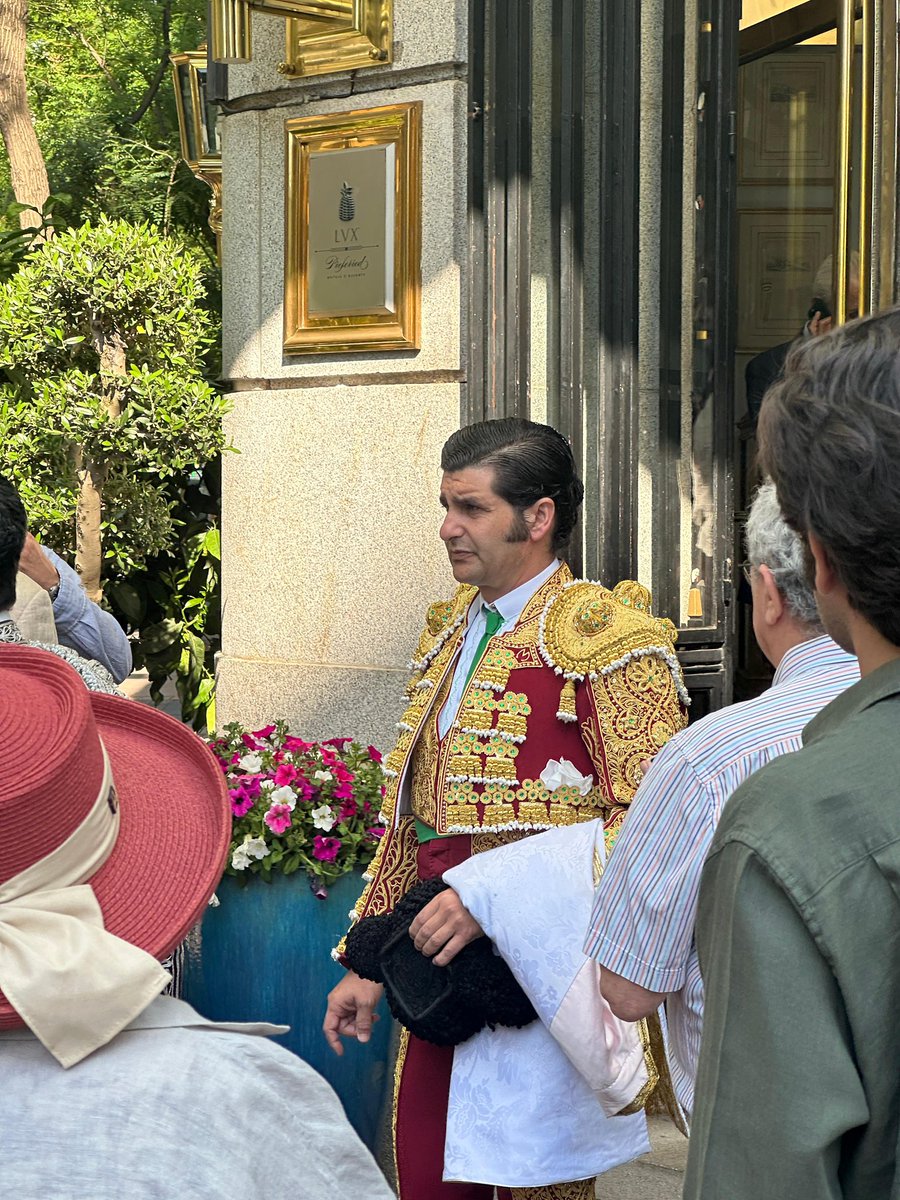 Esa es la cara de quien está por cambiar la historia del toreo.