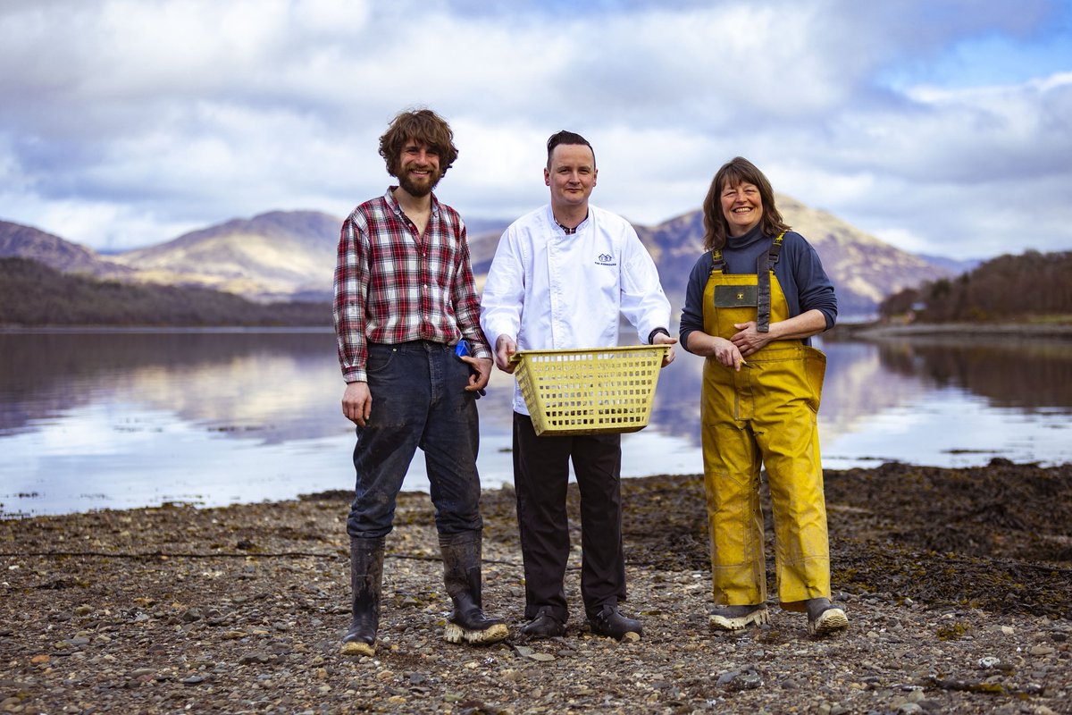 Aww “shucks” 🦪😜

Out inspecting the goods with The Oyster Lady and The Oyster Laddie on the shores of Loch Creran, what a beautiful spot 🥰🏴󠁧󠁢󠁳󠁣󠁴󠁿

#oysters #scotland #seafood