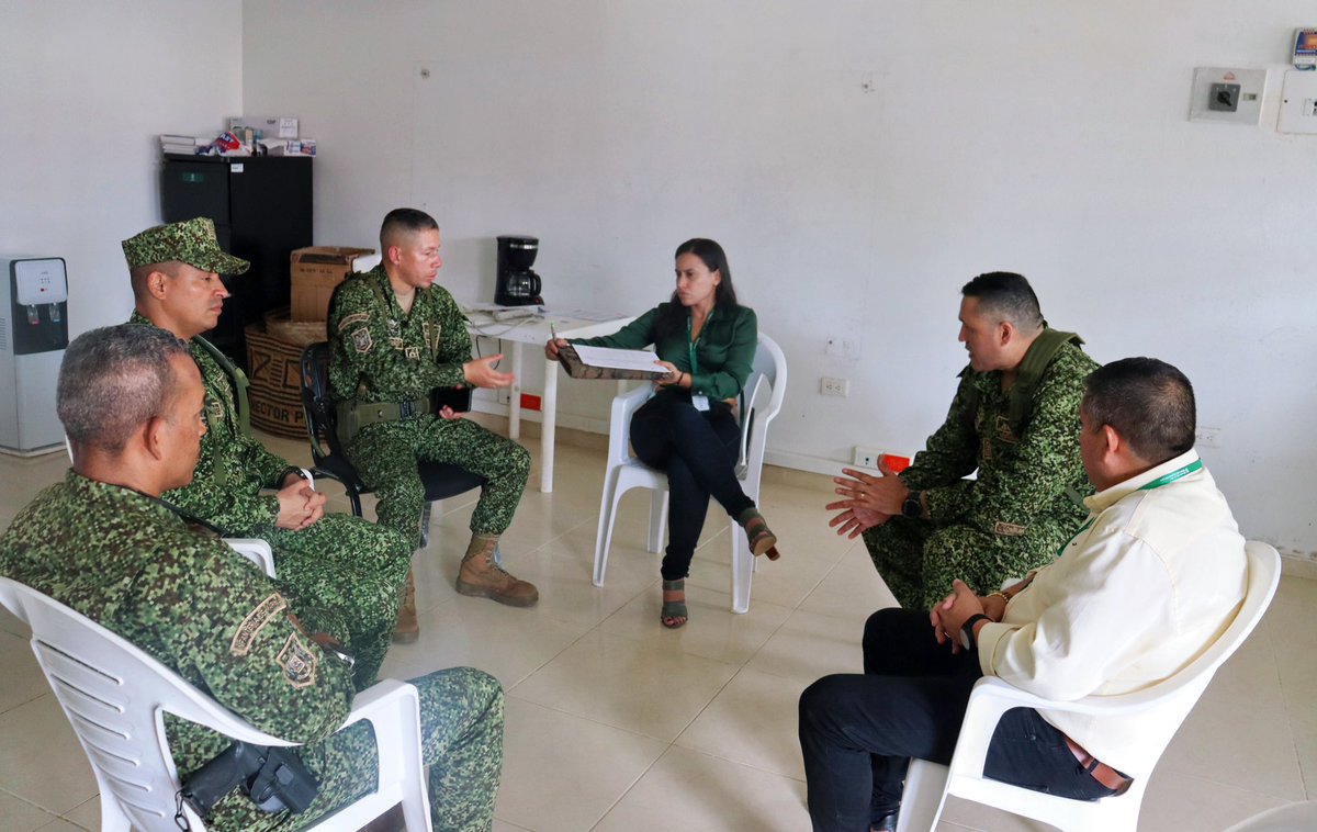 AlBarrancominas's tweet photo. 🗓 ¡Agéndate! La Infantería de Marina llegará con su campaña de salud a nuestras comunidades del río Guaviare.

📍 Cumaral – 1 de junio
📍 Arrecifal – 3 de junio
📍 Sapuara y Murciélago – 4 de junio
📍 Barrancominas (cabecera municipal) – 5 de junio

🩺 #SeguimosAvanzando 🇨🇴✨ https://t.co/4Rsi0uInLv