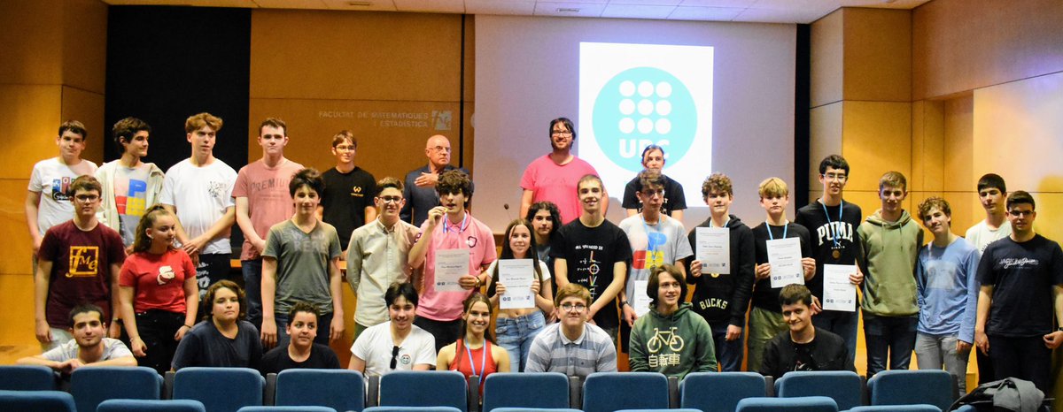 ACFAEC (@acfaec_cat) on Twitter photo Abans d’acabar, es va fer l’entrega de premis i mencions, on van destacar alguns dels nostres nois <a href="/estalmat_cat/">ESTALMAT Catalunya</a>
Daniel Carpenter 🥈(promo 2022-24)
Guillem Vizcarro 🥉(promo 2022-24)
Vera Morancho Menció d’honor (promo 2021-23)
Vahe Arsenyan Menció d’honor (promo 2022-24) Abans d’acabar, es va fer l’entrega de premis i mencions, on van destacar alguns dels nostres nois <a href="/estalmat_cat/">ESTALMAT Catalunya</a>
Daniel Carpenter 🥈(promo 2022-24)
Guillem Vizcarro 🥉(promo 2022-24)
Vera Morancho Menció d’honor (promo 2021-23)
Vahe Arsenyan Menció d’honor (promo 2022-24)