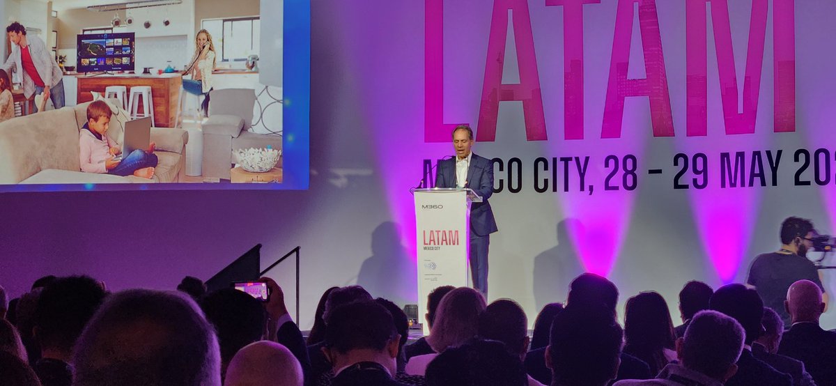 "Disponer de espectro a precios razonables, accesible para todos en condiciones iguales, es indispensable para el futuro de los servicios móviles".

📣 Daniel Hajj, CEO, #AméricaMóvil, en la apertura de #M360 LATAM.