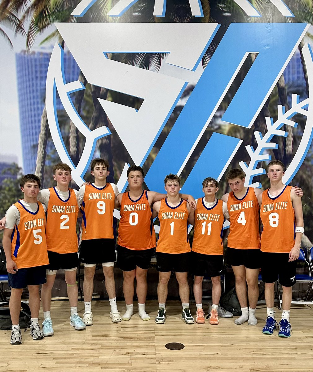 Solid weekend for our team this past weekend at <a href="/kbchoops/">Kentucky Basketball Commission</a> Memorial Day Top Run. Finished 2-2 after falling short in the semifinals. It was great to get this group back together and playing again!