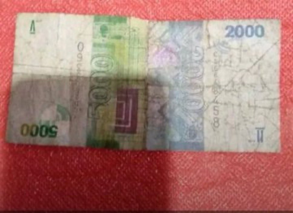 Naturinda96's tweet photo. Oba kati how much is this ?😂🙌 https://t.co/Mm0xUce9PA