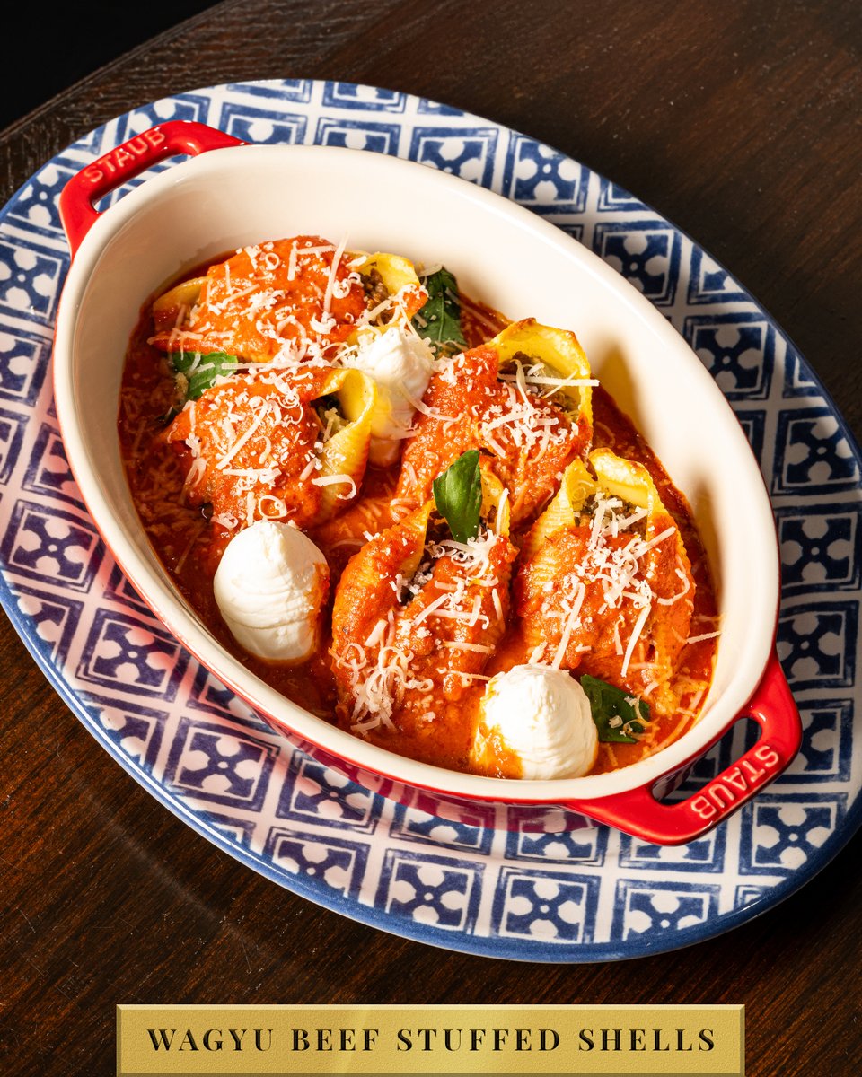 A composition of bold flavors and rich texture, our Wagyu Beef Stuffed Shells, made with our premium Wagyu beef blend, are a study in comfort and craftsmanship.