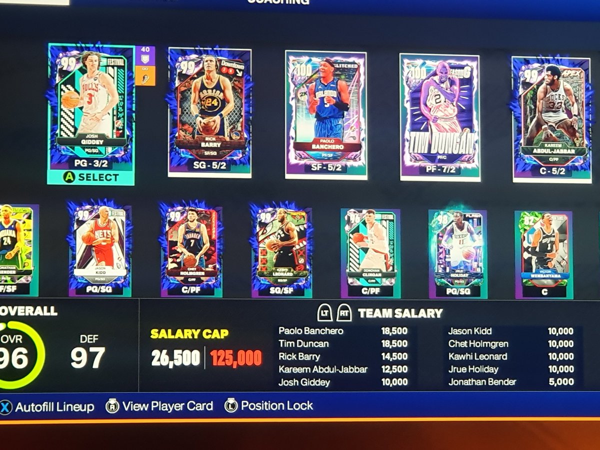 JtoDaMoe's tweet photo. @xJC2Kx 250k got blessed with 100 Paolo so looking for the next step.  (Maybe replace chet?) https://t.co/rRknISHapv
