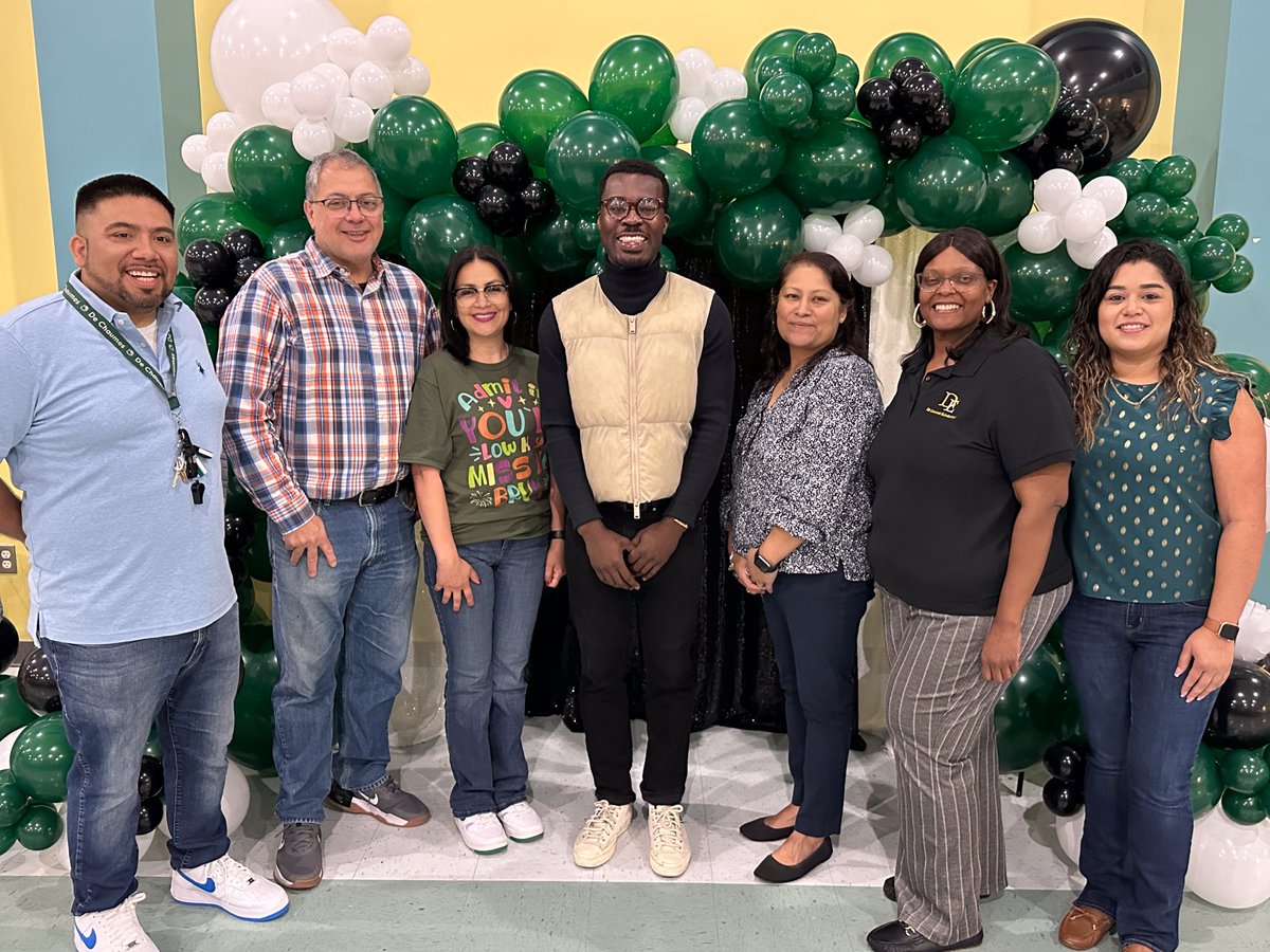 What an amazing time we had! Thank you parents for having breakfast with our 5th Graders!