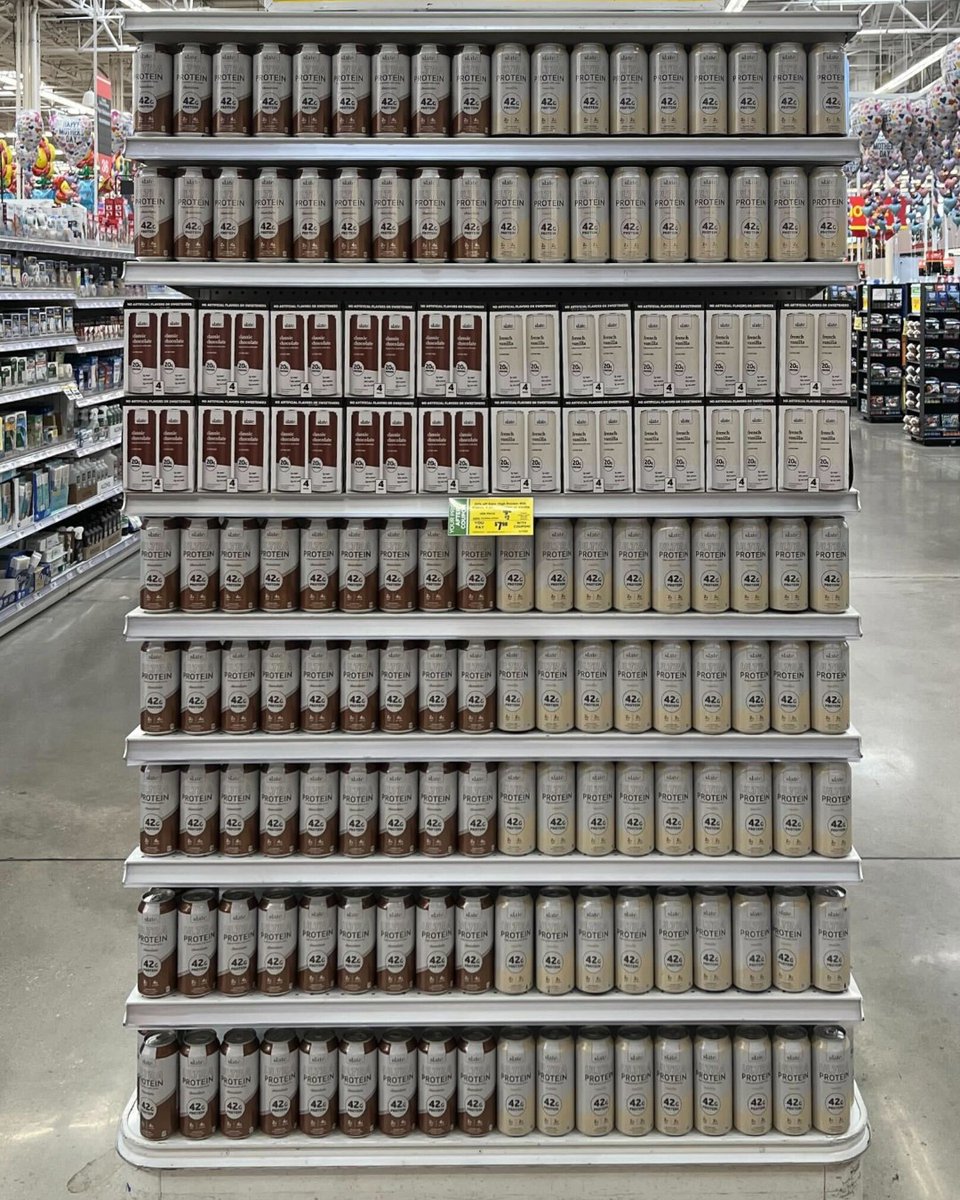 slatemilk's tweet image. HEB display aesthetics rating 📈