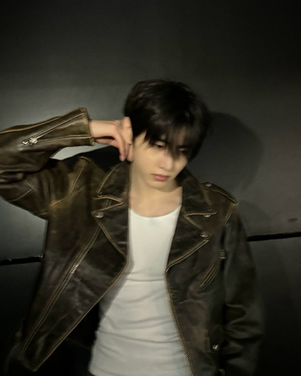 byeol_ice's tweet photo. 🤍 https://t.co/hyU4z9txEa