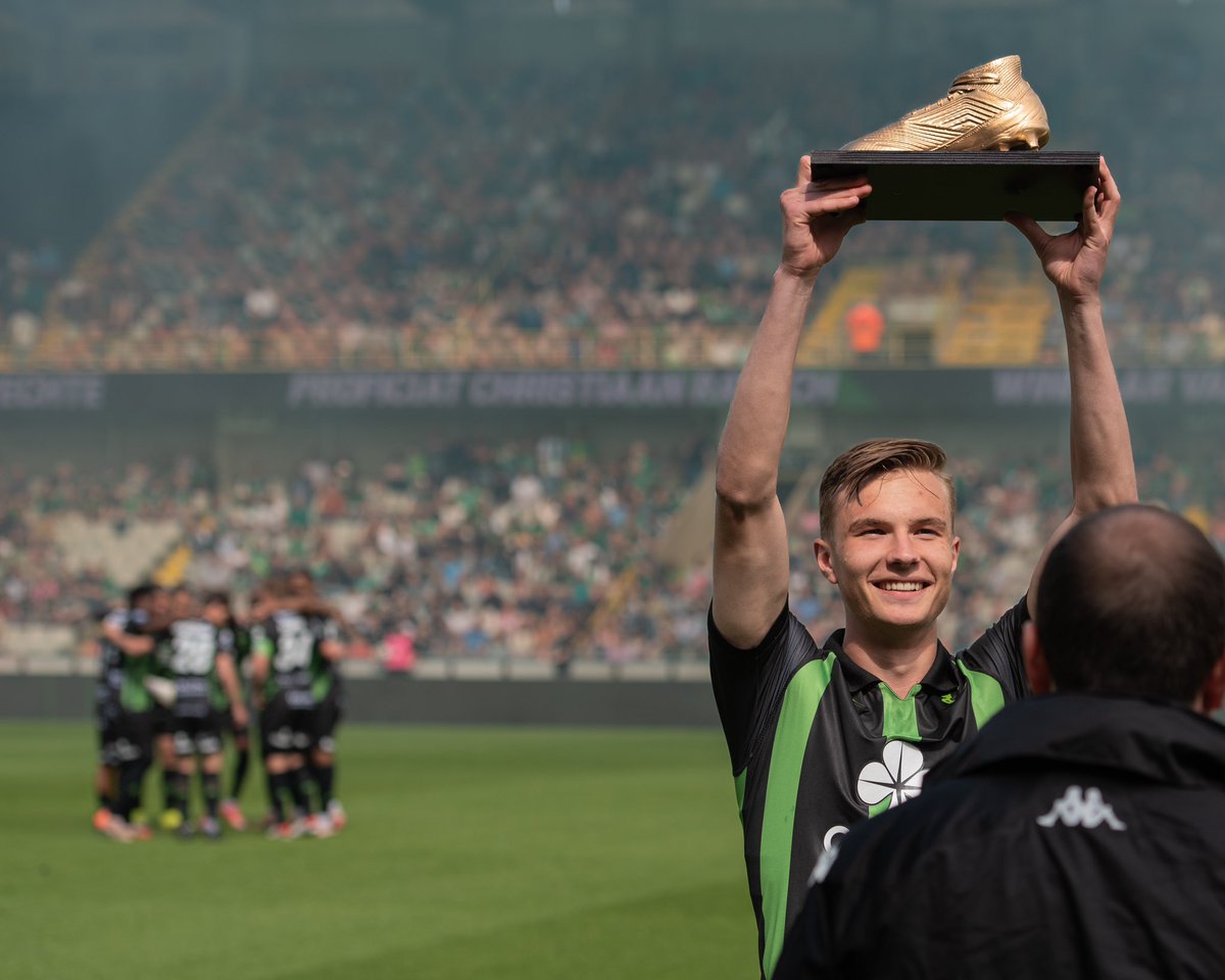 ChrisRavych's tweet photo. From those unforgettable European nights to the ups and downs of the season. it’s been a ride. Through all the chaos, your support meant everything to me.

Leve Cercle. 🙏💚 https://t.co/1Hbgs1IrCw