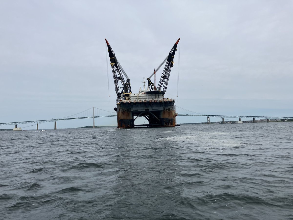 TheStonesEG's tweet photo. Here is The Death Star in action. Heading out of Narragansett Bay towards Long Island to DESTROY coastlines, marine life and eco systems forever. Thank @TheDemocrats #EmpireWind @GovDanMcKee @GovKathyHochul @SaveTheBayRI @GreenOceansRI https://t.co/8A7JGt9CEO