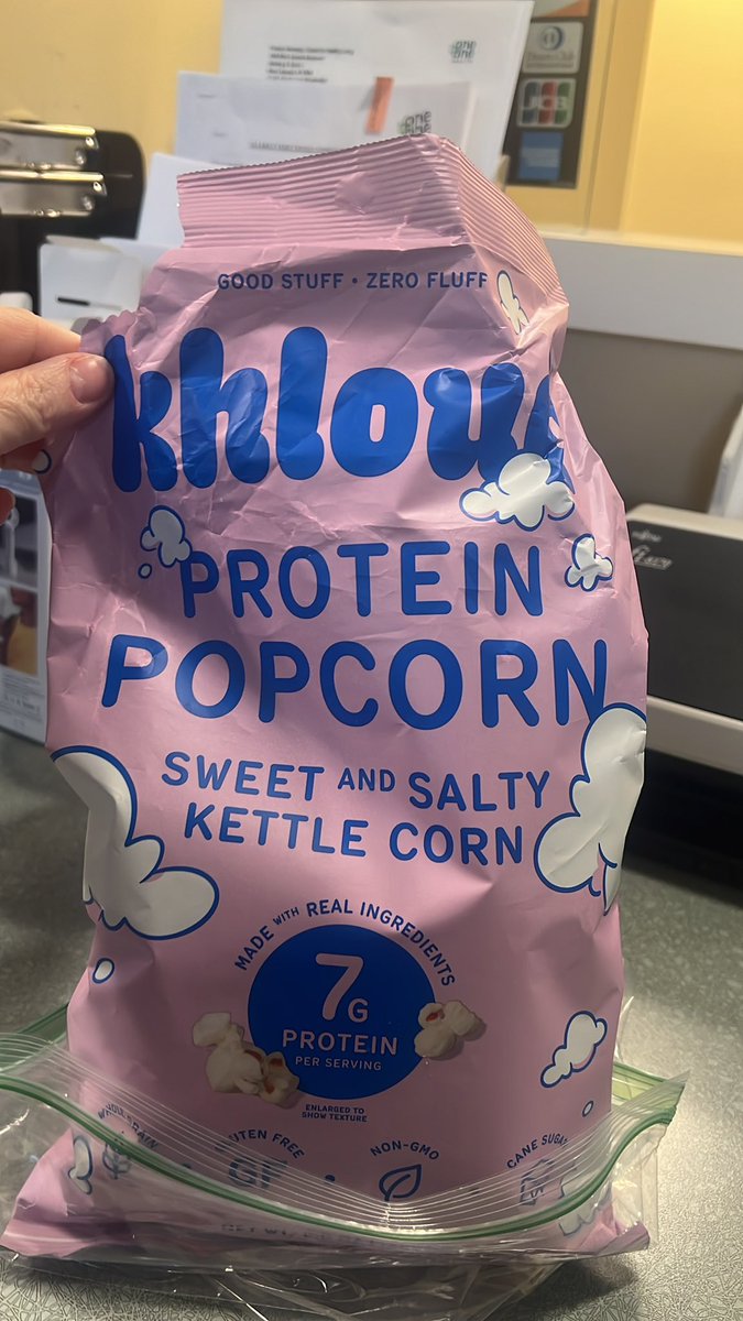 queenweems19's tweet photo. Got the new khloud kettle popcorn it’s so good. I’m hooked @khloekardashian https://t.co/FqpTJmLrcv