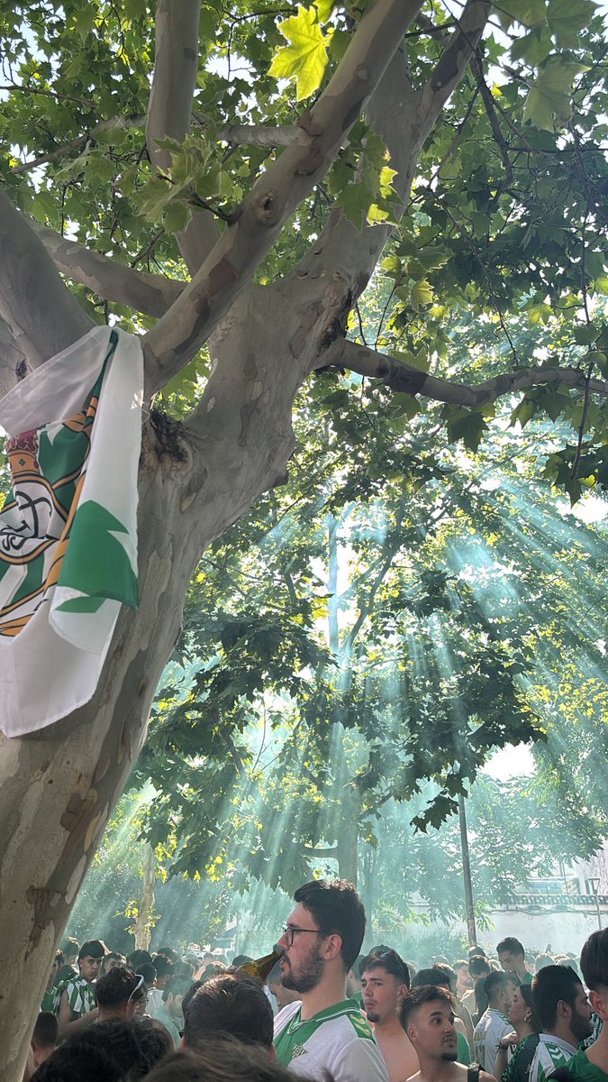 DIOS ESTÁ CON NOSOTROS 💚🙏🏽