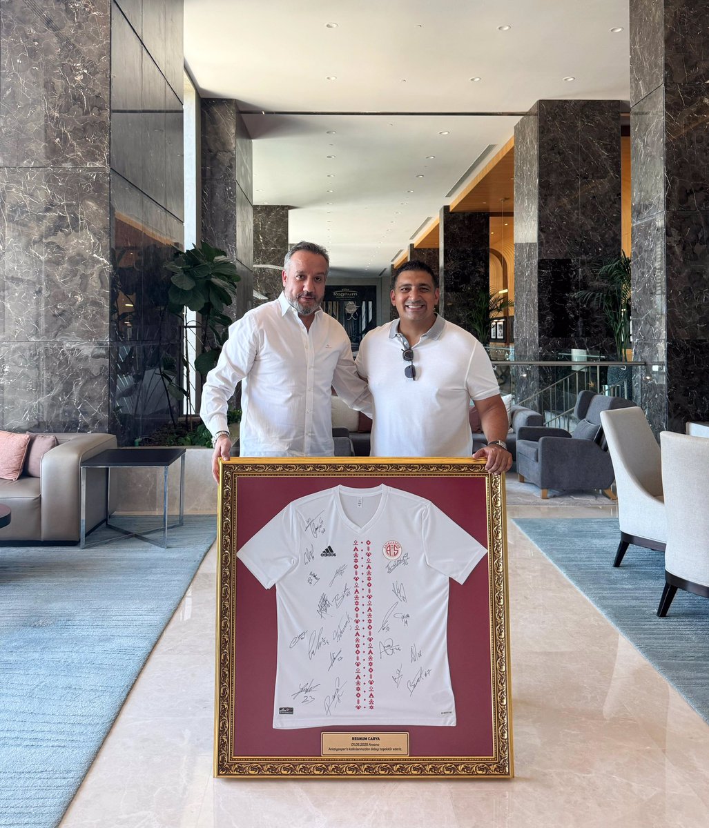 👏 Kültür ve Turizm Bakanımız Sn. Mehmet Nuri Ersoy’un öncülük ettiği destek toplantısının ardından Corendon Airlines Park’tan loca satın alarak kulübümüze gösterdiği yakın ilgi nedeniyle Regnum Carya Hotel’e ve eski başkanlarımızdan Sayın Ali Şafak Öztürk’e teşekkürlerimizi