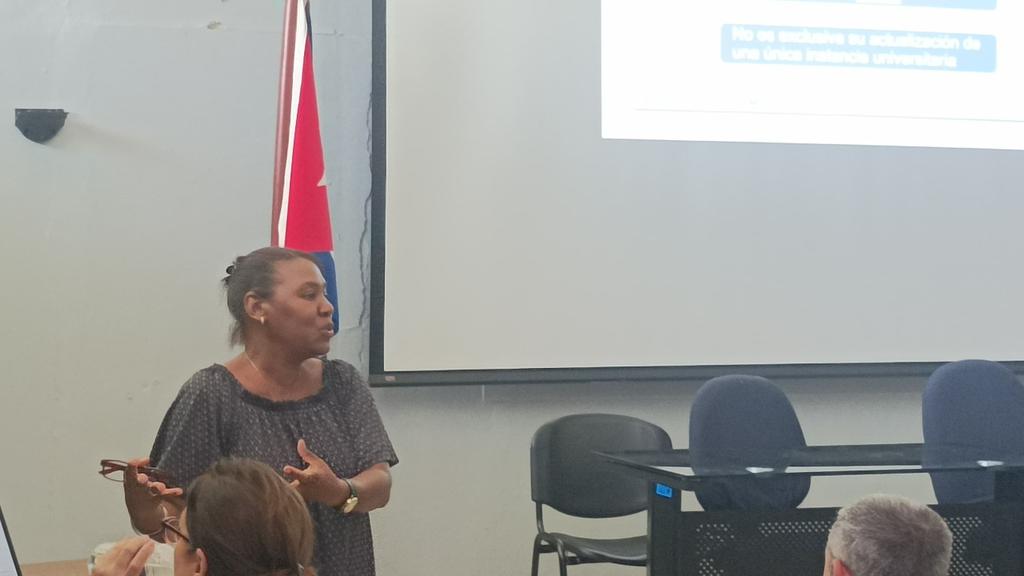 #Hoy: Reflexionar sobre el proceso de Información, Comunicación e Informatización y su vínculo con la Internacionalización en <a href="/UCLVCU/">UCLV 🇨🇺</a> fue el resultado de los participantes en el taller de TPI 
<a href="/lamadrid_79/">Alain Lamadrid</a> 
<a href="/YunierValeriano/">Yunier Valeriano</a> 
<a href="/lbolivera73/">Luis A. Barranco Olivera</a>