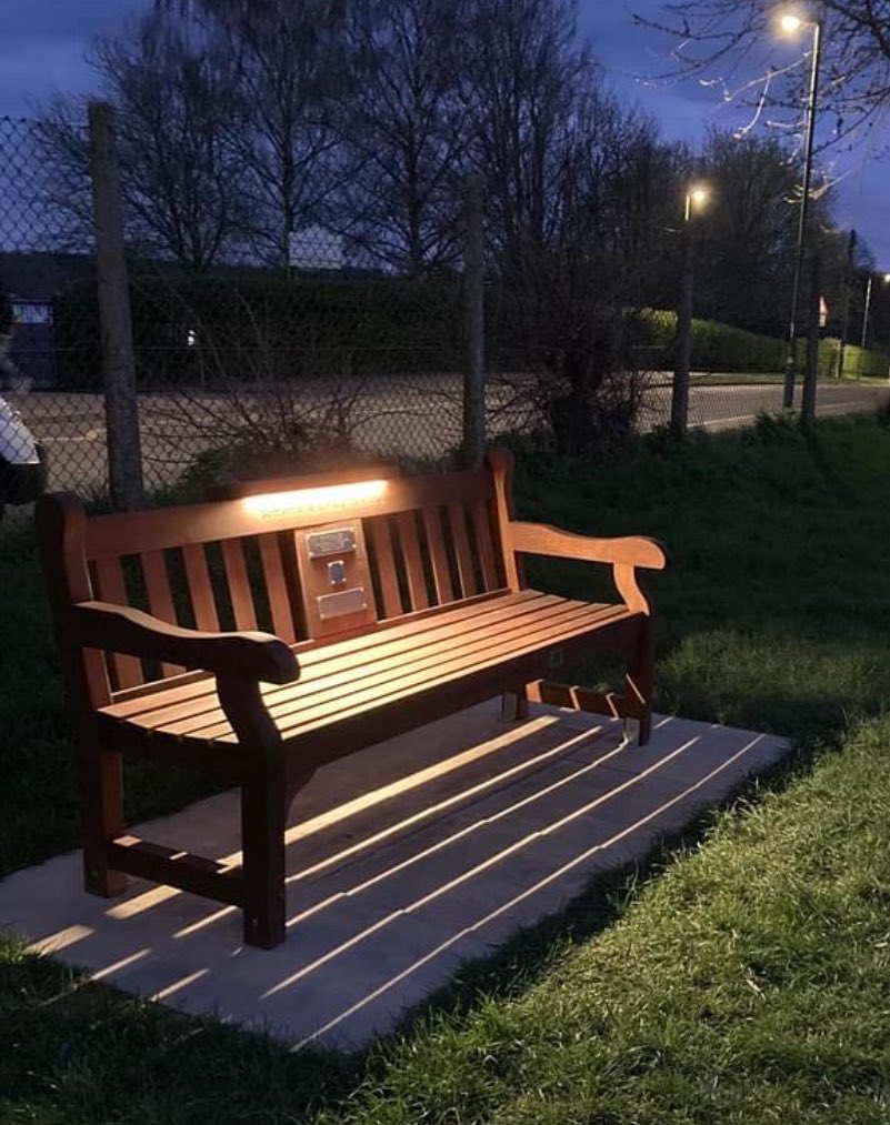 Tottenham Programme Collector (@no1thfcprogs) on Twitter photo Big day for <a href="/Legend_on_Bench/">Legend-On-The-Bench</a> tomorrow Thursday 29 May 2025. We have a bench being revealed in Deeping St James Lincs in the morning followed by 5 being revealed in Peterborough in the afternoon. Big day for <a href="/Legend_on_Bench/">Legend-On-The-Bench</a> tomorrow Thursday 29 May 2025. We have a bench being revealed in Deeping St James Lincs in the morning followed by 5 being revealed in Peterborough in the afternoon.