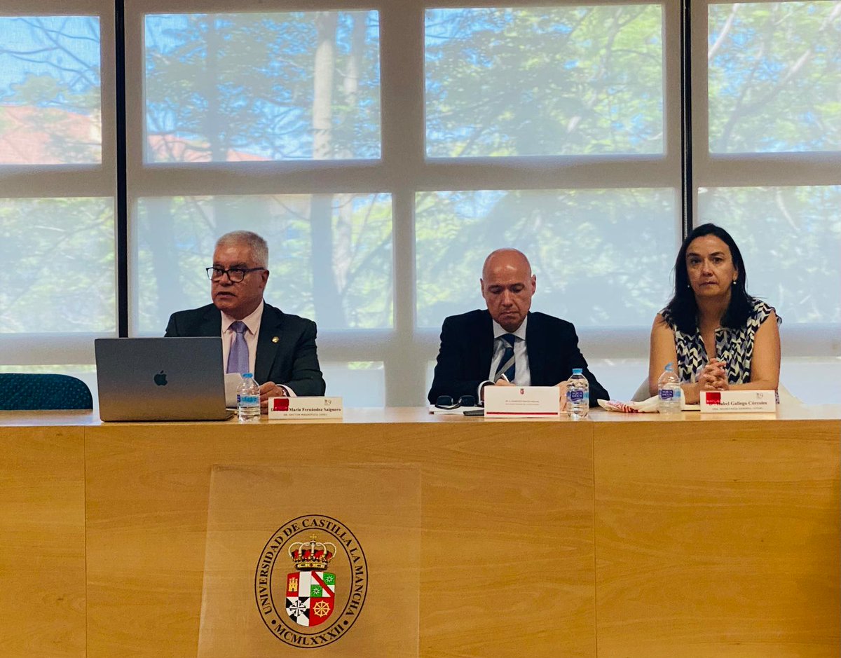 G-9 de Universidades (@uni_g9) on Twitter photo 📚Las Secretarías Generales de las universidades del <a href="/uni_g9/">G-9 de Universidades</a> se reúnen en #Cuenca para avanzar en la coordinación normativa, el desarrollo de la LOSU y los retos de la #IA. Un paso más en la cooperación interuniversitaria del G-9 de universidades públicas.
➕ Info ➡️ 📚Las Secretarías Generales de las universidades del <a href="/uni_g9/">G-9 de Universidades</a> se reúnen en #Cuenca para avanzar en la coordinación normativa, el desarrollo de la LOSU y los retos de la #IA. Un paso más en la cooperación interuniversitaria del G-9 de universidades públicas.
➕ Info ➡️