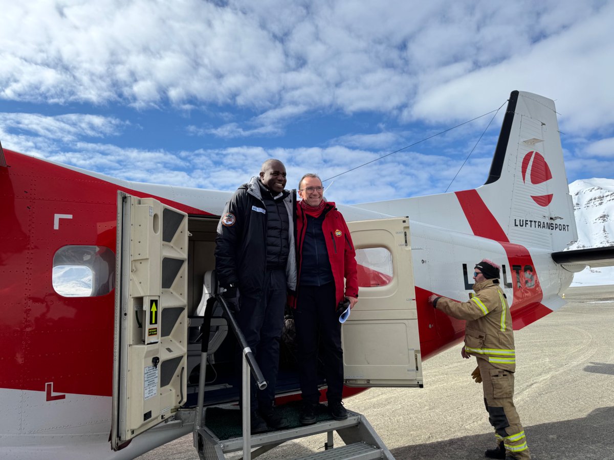 Espen Barth Eide (@espenbartheide) on Twitter photo Today, I’m in Ny-Ålesund with my 🇬🇧 colleague and friend Foreign Secretary <a href="/DavidLammy/">David Lammy</a>.
Norway deeply values our strong Arctic partnership with the UK - especially our longstanding climate and environmental research collaboration at the Norwegian research station in Ny-Ålesund. Today, I’m in Ny-Ålesund with my 🇬🇧 colleague and friend Foreign Secretary <a href="/DavidLammy/">David Lammy</a>.
Norway deeply values our strong Arctic partnership with the UK - especially our longstanding climate and environmental research collaboration at the Norwegian research station in Ny-Ålesund.