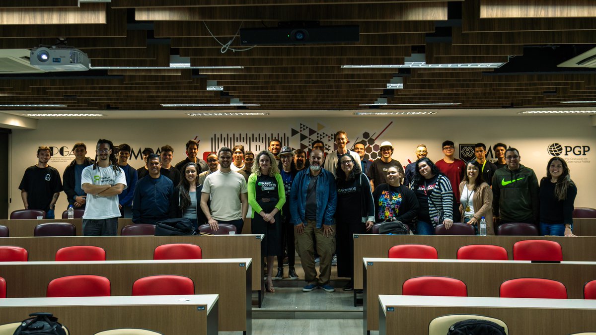 Better Use Blockchain (@betteruseblock) on Twitter photo Que noite incrível ontem na UTFPR! 🔥 Discutimos Blockchain, Tokenização e o futuro dos ativos digitais. Cada vez mais conectando academia e mercado. Obrigado a todos que estiveram com a gente! 🙌 #Blockchain #Tokenização #Web3
<a href="/polkadot_brasil/">Polkadot Brasil 🇧🇷</a> <a href="/TokenEconomic/">Token Economy Hub</a> <a href="/cardanistas/">Cardanistas | CSPA | 🇧🇷 🇵🇹</a> Que noite incrível ontem na UTFPR! 🔥 Discutimos Blockchain, Tokenização e o futuro dos ativos digitais. Cada vez mais conectando academia e mercado. Obrigado a todos que estiveram com a gente! 🙌 #Blockchain #Tokenização #Web3
<a href="/polkadot_brasil/">Polkadot Brasil 🇧🇷</a> <a href="/TokenEconomic/">Token Economy Hub</a> <a href="/cardanistas/">Cardanistas | CSPA | 🇧🇷 🇵🇹</a>