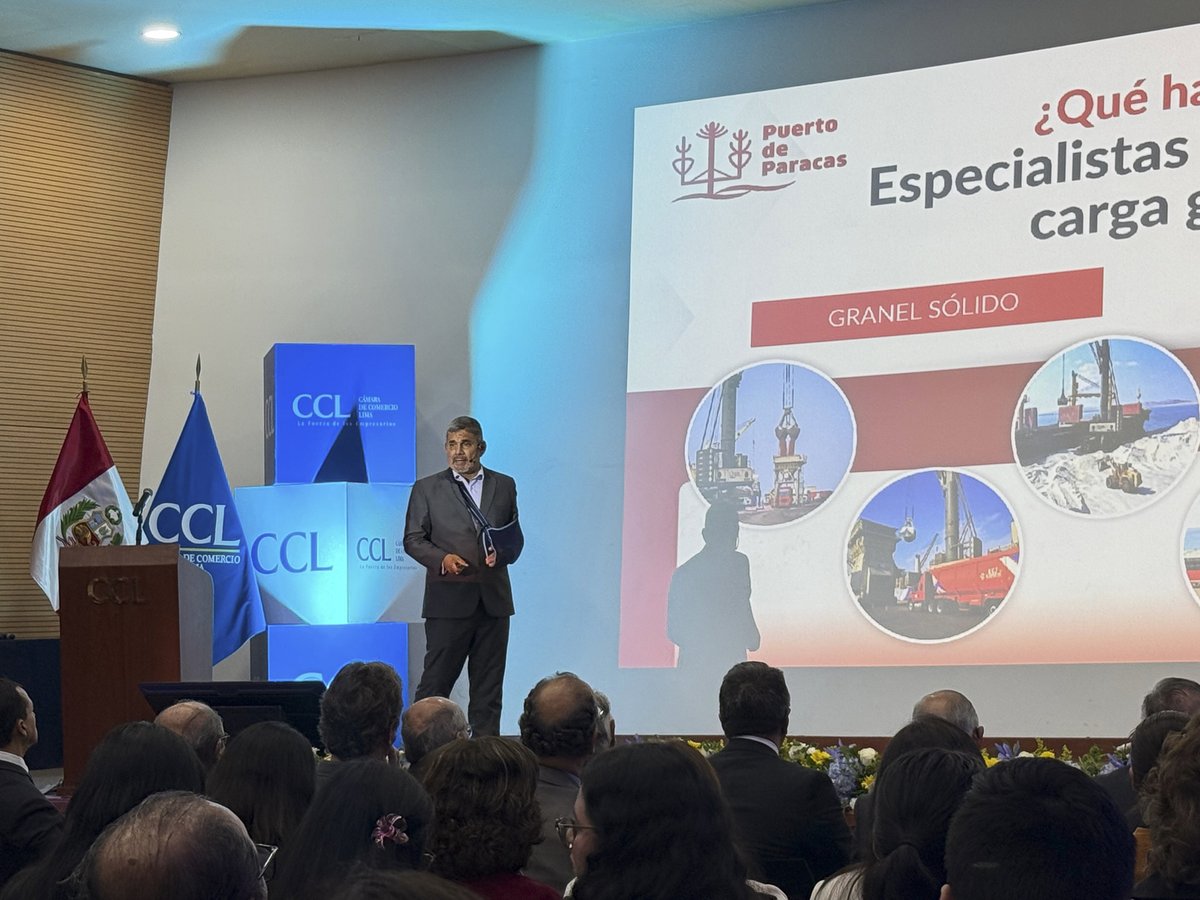 TPParacas's tweet photo. 🚢🌍 Puerto de Paracas: Conectando el sur del Perú con el mundo
Hoy participamos en el XXII Foro Internacional de Puertos, organizado por la @camaradelima , reafirmando nuestro compromiso con el desarrollo logístico nacional. https://t.co/YkLuv8uN7u