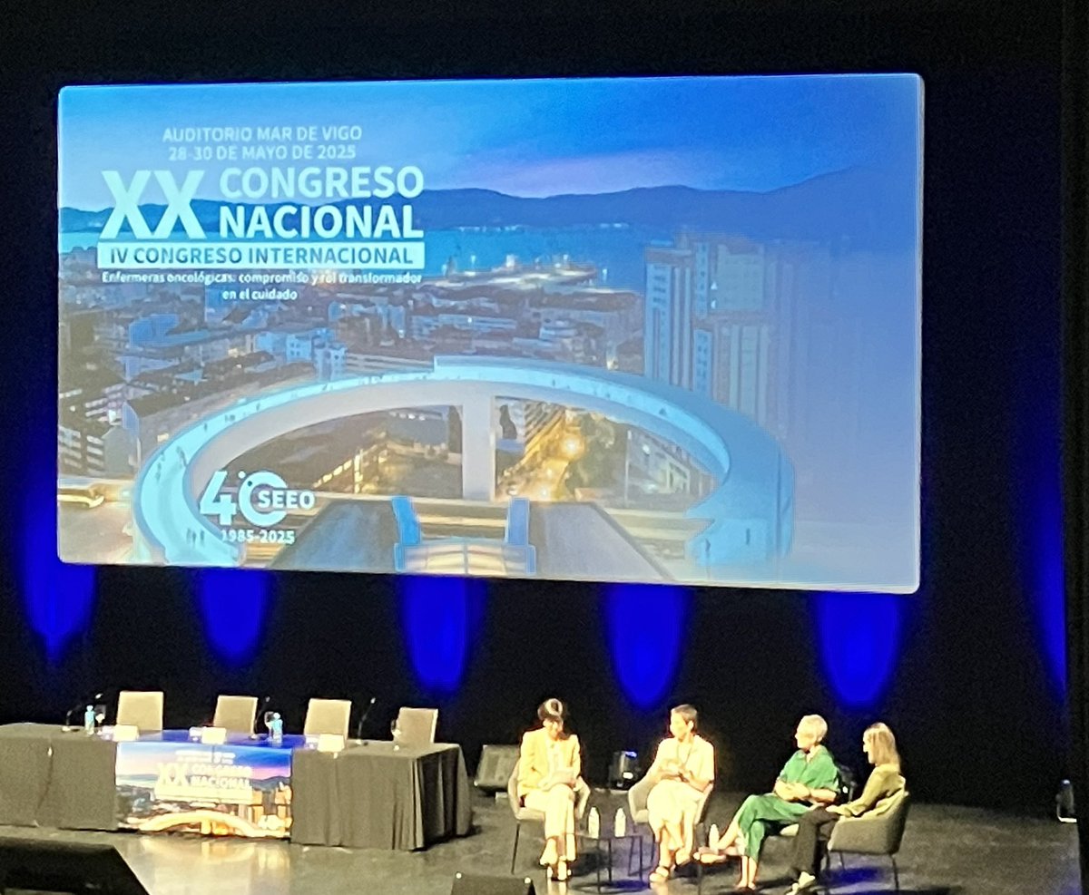 “La humanización y ponerse en la piel del paciente, fundamental en el día a día del proceso oncológico” 
XX Congreso Nacional (IV Congreso Internacional) de <a href="/_SEEO_/">Enfermería Oncológica</a> #Enfermería 
#CongresoSEEO2025
📍Auditorio Mar de Vigo
🗓️28-30 de mayo