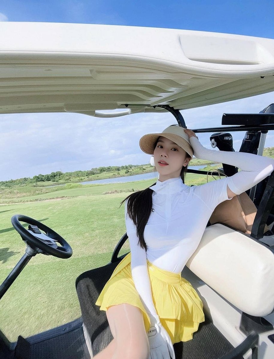 DNUK_13's tweet photo. Have a safe and happy Memorial Day Everyone 🇺🇸 #MemorialDay2025 #NewProfilePic #Golf https://t.co/v9hqs6nJAW