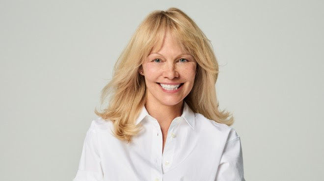 saint_marche's tweet photo. Hair
EXCLUSIVE: #PamelaAnderson Becomes #Biolage's First Global Ambassador
The collaboration comes amid the hair care company's major brand renovation and Anderson's continued efforts to redefine beauty standards. #WellDone #LookBook #ChristinaSaintMarché https://t.co/c53M3wWgbu