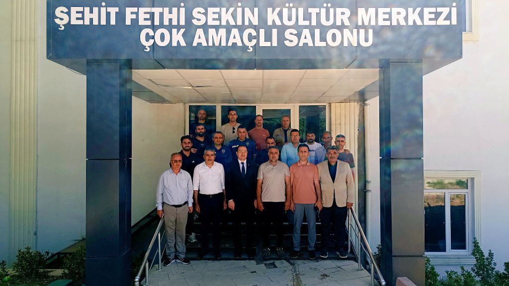 2024/25 Eğitim Öğretim yılında
Okul Sporlarına katılım sağlayan, gayret gösteren ve dereceye giren ilçe geneli yaklaşık 2️⃣5️⃣0️⃣ öğrencimizle yemekte buluştuk. Sporu ve sporcuyu teşvik eden bu anlamlı organizasyonda emeği geçen herkese teşekkür ederiz.
<a href="/BaskilMEM/">BaskilMEM</a> #elazığ