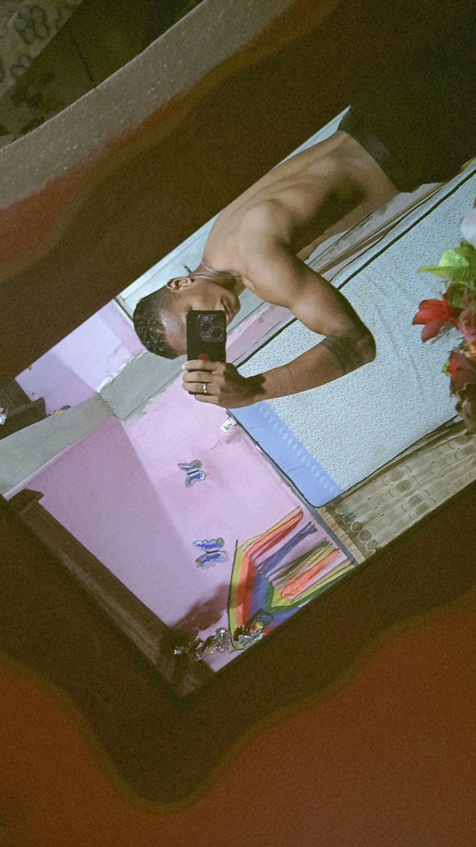 Vete con el negro ese 🤤