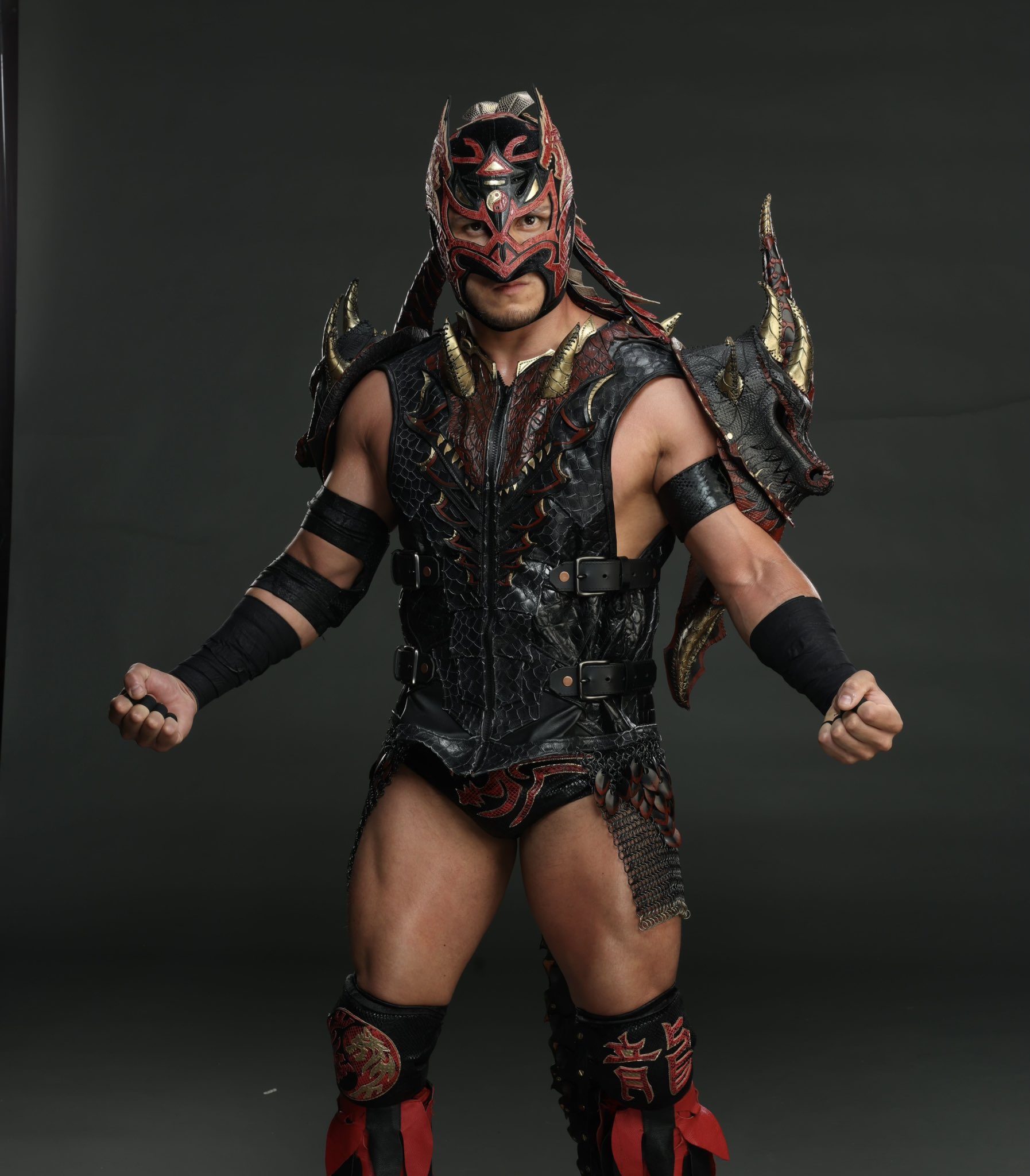 AAAでのタイトルマッチ後にドラゴン・リーがWWEと契約したことを