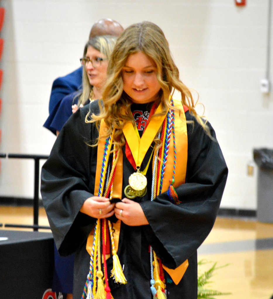 GFHSRedDevils's tweet image. Here are a few photos from Great Falls High School’s Senior Awards Ceremony. Congratulations to the Class of 2025! A special congratulations to the 2025 Salutatorian – Laney Marie Funderburk, and 2025 Valedictorian – Kinsley Elizabeth Price!