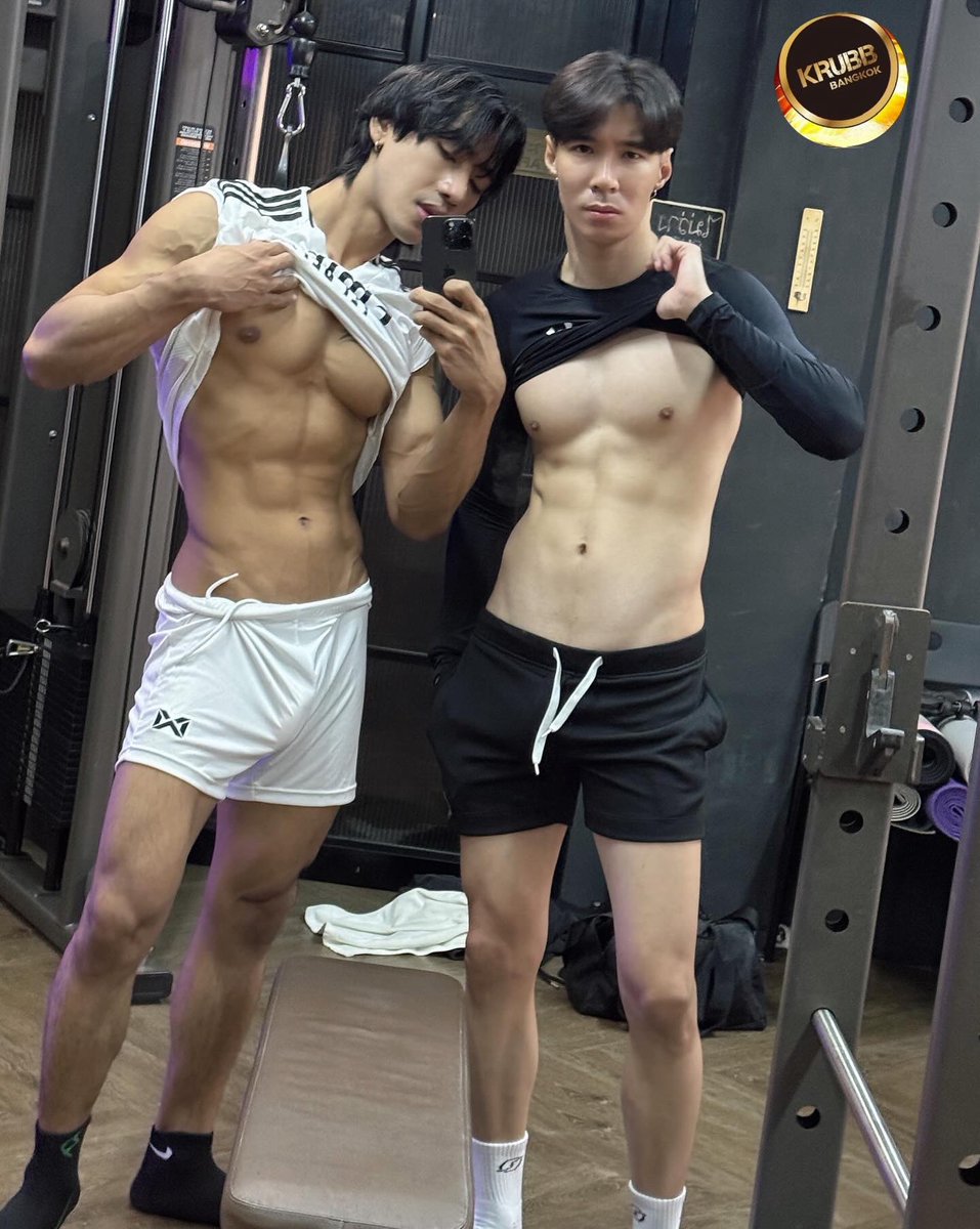 firstyouno2's tweet photo. น่าเย็ดสุดๆ ขอเย็ดในยิม เสียวควยสุดๆร้องครางสะเสียว
Dear Trainer 💋
porn movie VIP 👉 https://t.co/F4gq8hEsaK
@BomBieMann
@krubb_bkkth

@firstyouno2 
(The exercise location is private.) https://t.co/ZAqPBrRA5u
