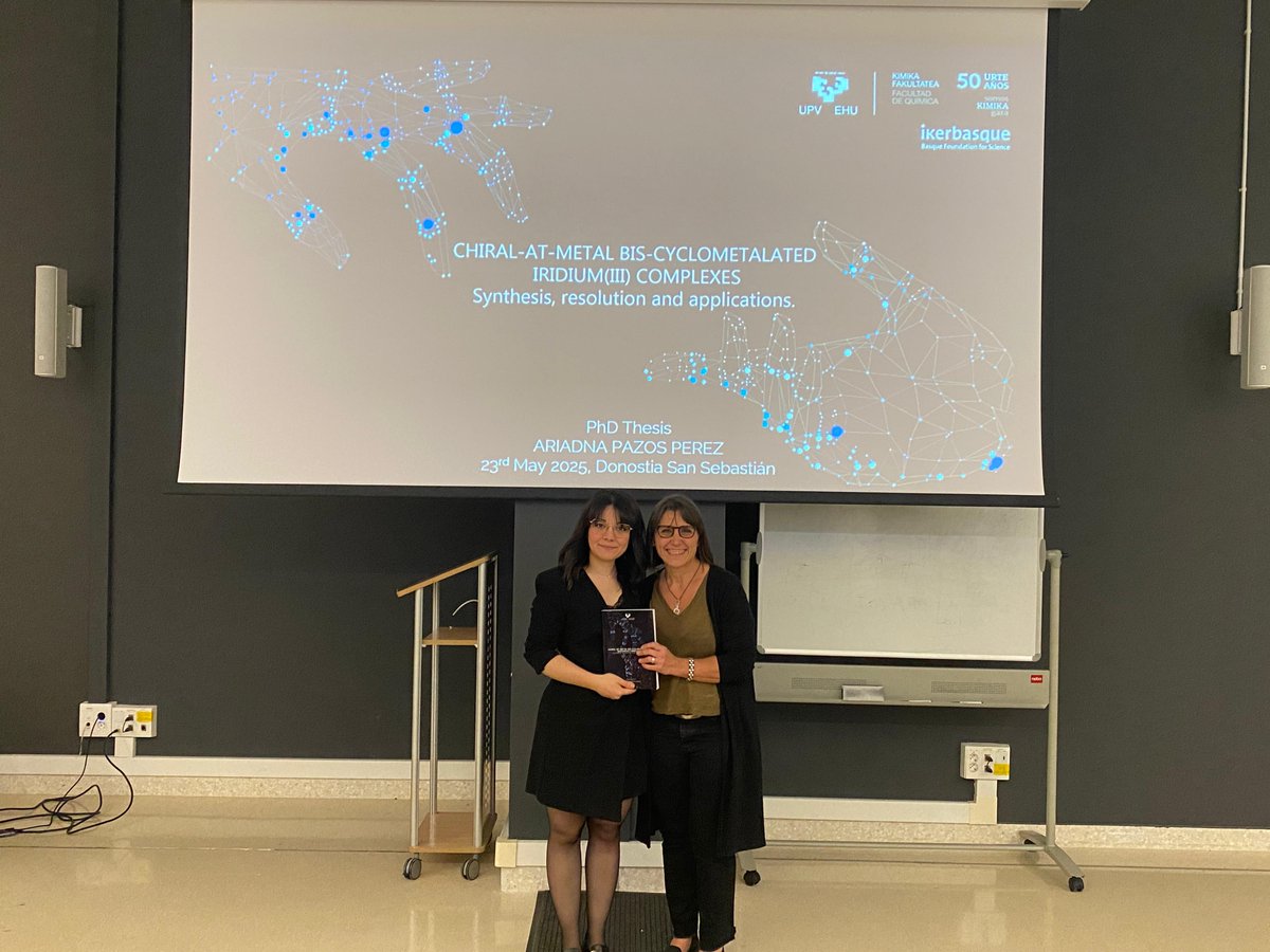 freixasgroup's tweet image. Amazing PhD defense by @ariadna_pazos. Really proud of you😍. Many thanks to @albionado2 @Ricardo_riromar and @mpoyatos_qomcat
@ikerbasque @ehu_kimika