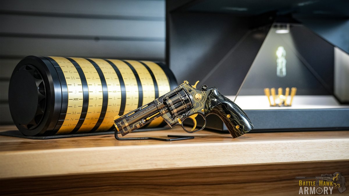 One of the most exclusive revolvers the industry has ever crafted, brought  forth by none other than Korth. The Bitcoin by Korth is an absolute  masterpiece. Nearly 20 feet of 24-karat gold
