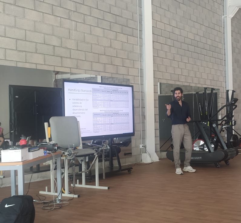 Un placer impartir clase en el Máster en Investigación e Innovación en Ciencias de la Actividad Física y del Deporte de la Universidad de Almería (<a href="/ualmeria/">Universidad de Almería</a>). ¡¡Gracias al prof. <a href="/JacoboRubio/">Jacobo Á. Rubio-Arias</a> por la invitación!!