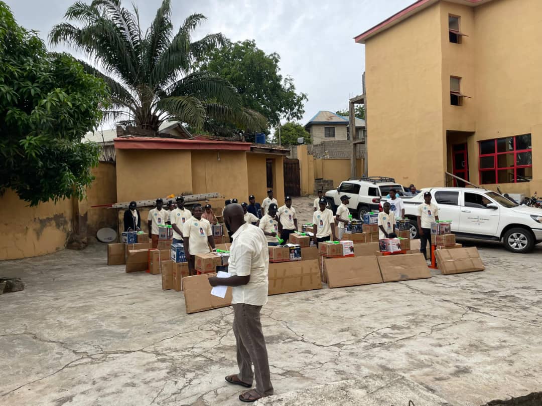 𝗣𝗨𝗥𝗣𝗢𝗦𝗘𝗙𝗨𝗟 𝗪𝗘𝗔𝗟𝗧𝗛 𝗖𝗥𝗘𝗔𝗧𝗜𝗢𝗡

Our young men and women, over 30 in number, have concluded a two-week empowerment training in the production of footwear and leather goods. They have also been supported with startup packages &amp; cash incentives.