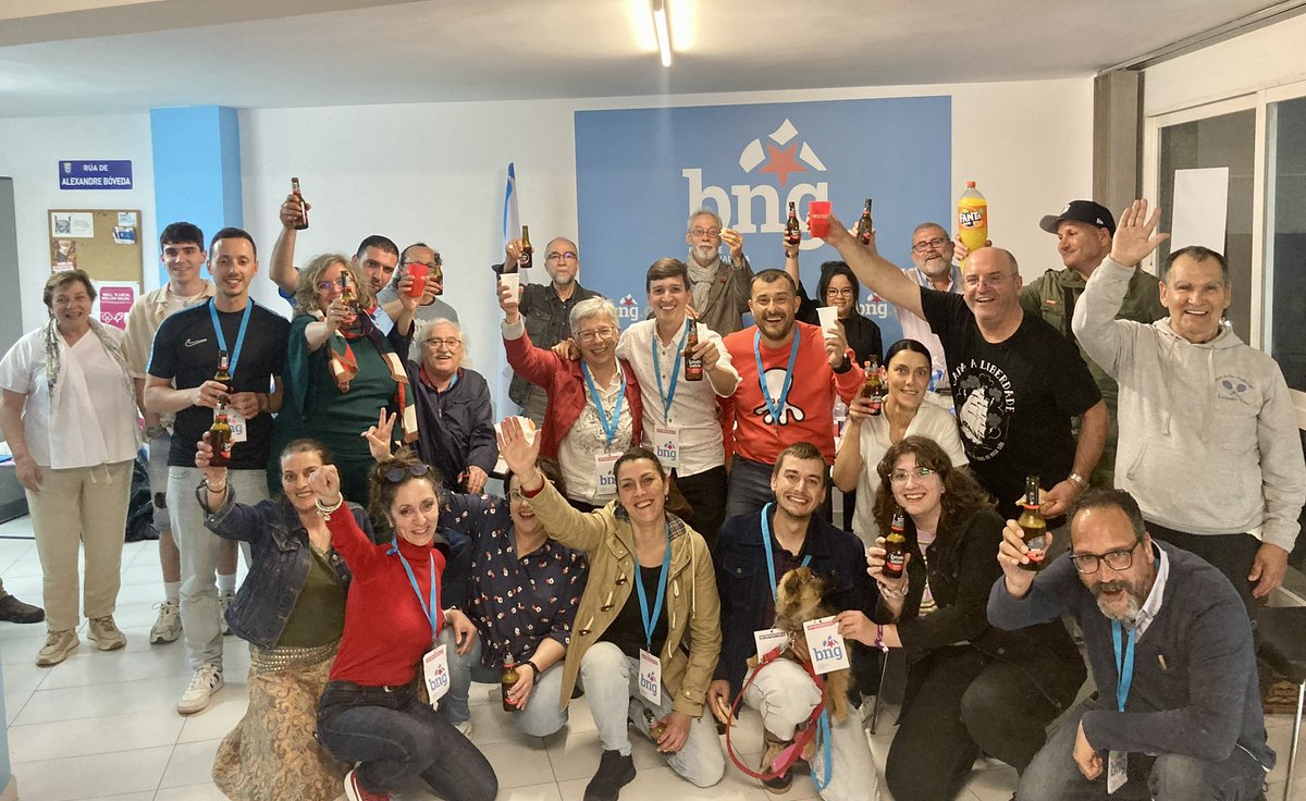 Hoxe cúmprense 2 anos dun día inesquecible. Dende aquel 28 de maio, #Ribeira entrou nun tempo novo e ilusionante. 

Grazas por crer, traballar e acompañar. Seguimos dando o mellor de nós para construír unha Ribeira en grande.