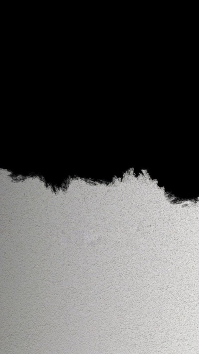 Ya siyahsındır ya beyaz.. 
griye ne derler bilirsin ..