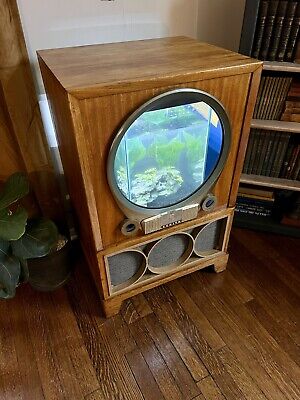 cattledoggo's tweet image. Sorry but not sorry! But people who ruin beautiful pieces of history like these televisions from the 1960s and older disgust me.