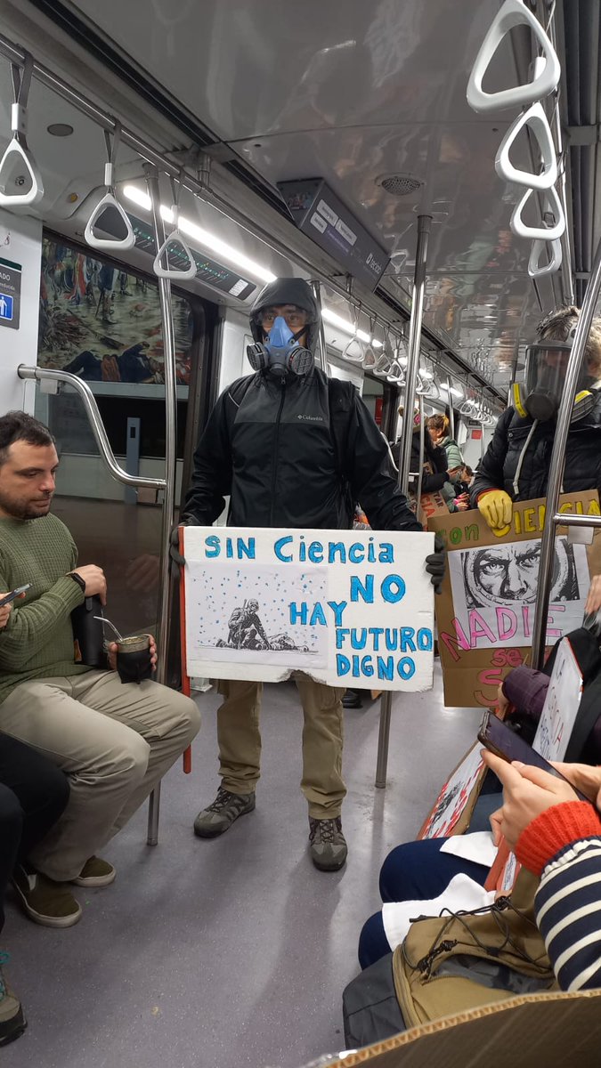 En el Polo Científico le ponemos un freno a la destrucción de la ciencia y la tecnología
#NadieSeSalvaSolo