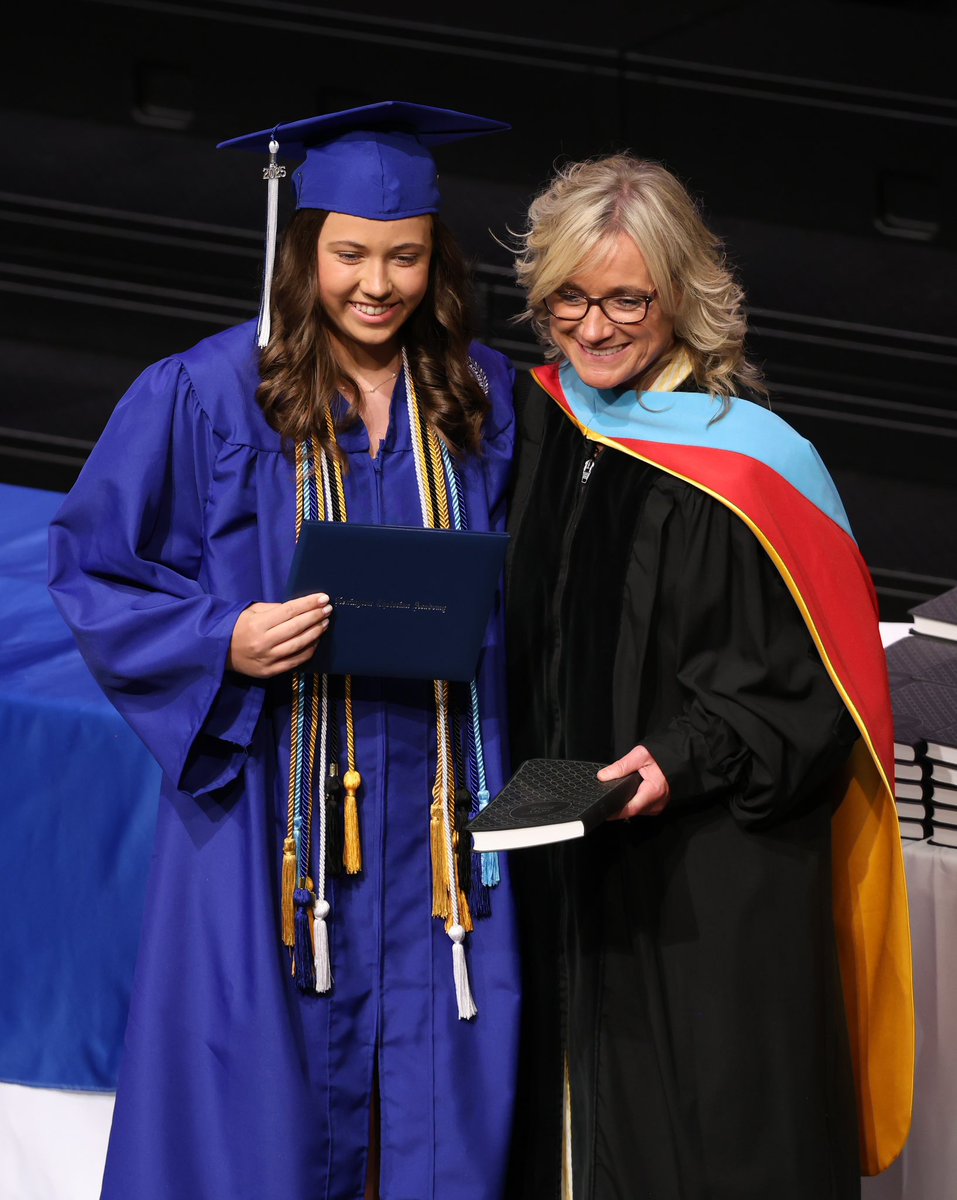 Lexington Christian Academy GBB (@lca_girlsbball) on Twitter photo Officially 2025 Grads ๐ฉโ๐
<a href="/soph_pridemore/">Sophia Pridemore</a> โก๏ธ University of Kentucky
<a href="/claire24roberts/">claire roberts</a> โก๏ธ University of Kentucky
<a href="/chapelbrown1534/">Chapel Brown</a> โก๏ธ Judson University
<a href="/Ella_gabbert11/">Ella Gabbert</a> โก๏ธ University of Dubuque
#LCAGBB #Together #CompetewithJoy Officially 2025 Grads ๐ฉโ๐
<a href="/soph_pridemore/">Sophia Pridemore</a> โก๏ธ University of Kentucky
<a href="/claire24roberts/">claire roberts</a> โก๏ธ University of Kentucky
<a href="/chapelbrown1534/">Chapel Brown</a> โก๏ธ Judson University
<a href="/Ella_gabbert11/">Ella Gabbert</a> โก๏ธ University of Dubuque
#LCAGBB #Together #CompetewithJoy