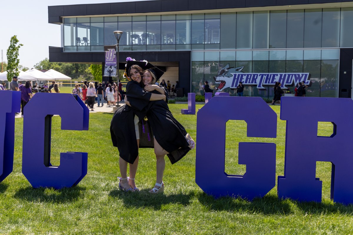 Memorable moments from our favorite day of the year 💜🎓

#JJCWolvesGrad #JJCisCollege